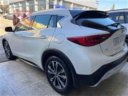 Infiniti QX30